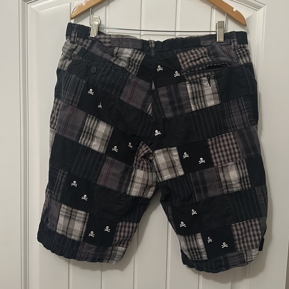 Punk Rock Golf Shorts - Picture 3 of 3